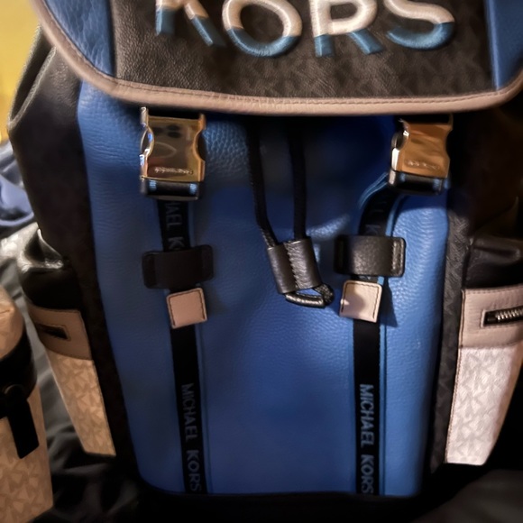 🌟BRAND NEW 🌟🏷SET OF MICHAEL KORS MENS COOPER BACKPACKS 🎒 ‼️📚 - Picture 4 of 8